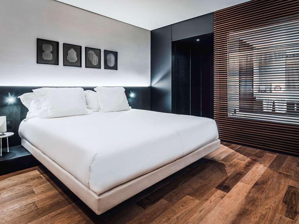 Sls Buenos Aires Puerto Madero Hotel Стая снимка A bedroom at the hotel