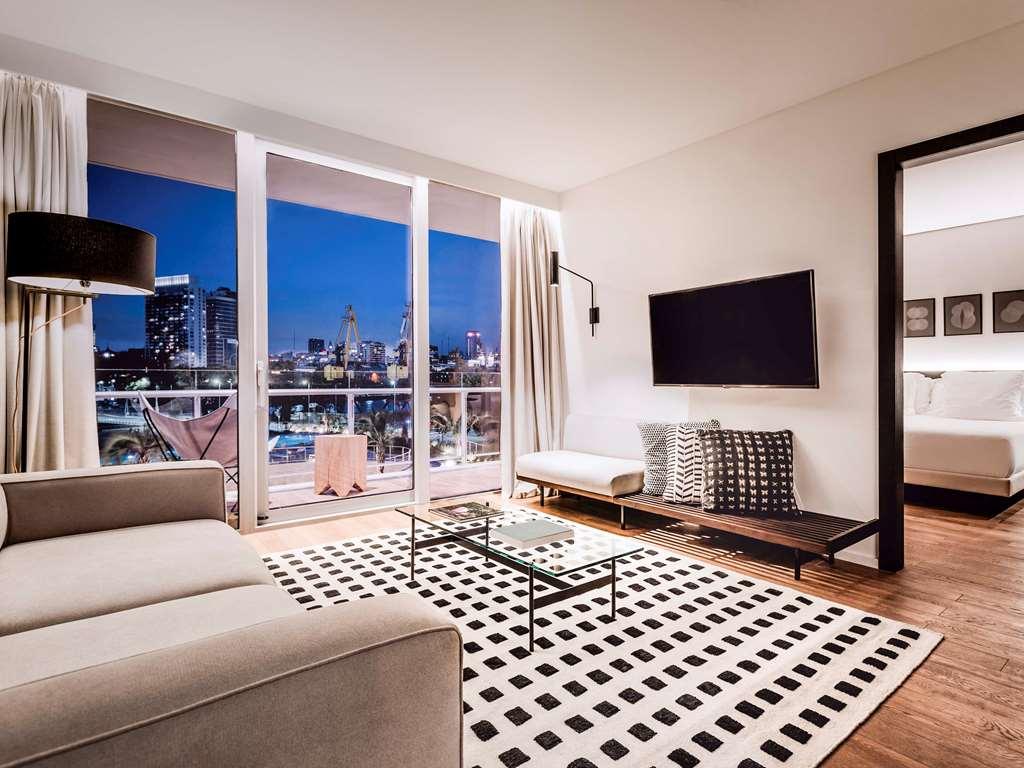 Sls Buenos Aires Puerto Madero Hotel Стая снимка A suite at the hotel